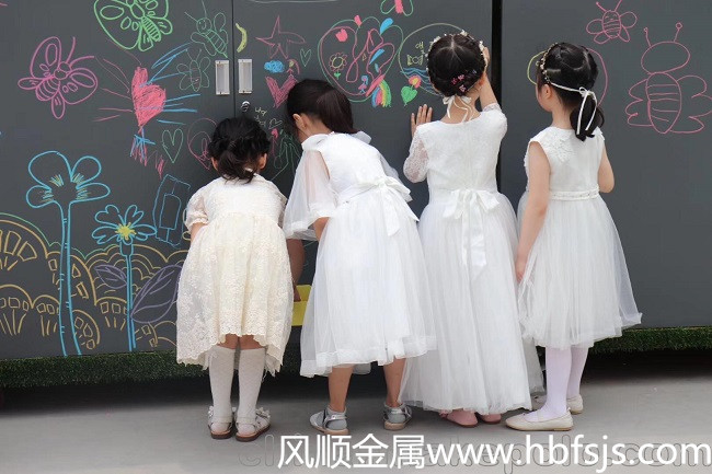 幼儿园涂鸦柜、户外涂鸦收纳柜